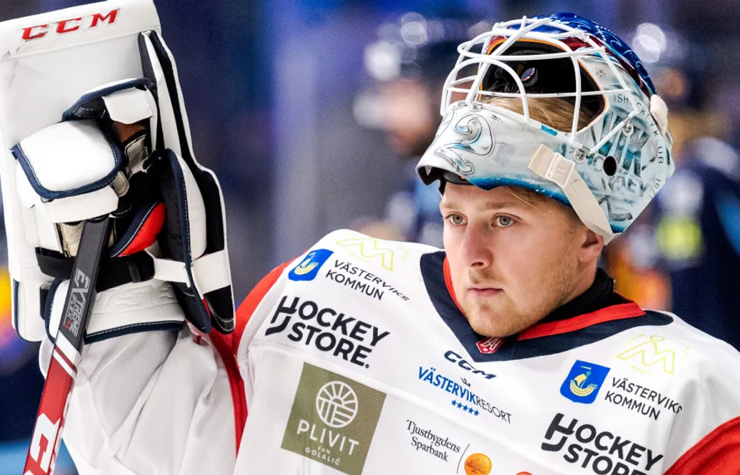 Edvin Olofsson förlänger med Västervik: "Grymt kul"