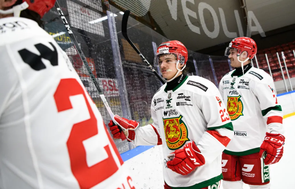 Moras besked: Tio spelare lämnar