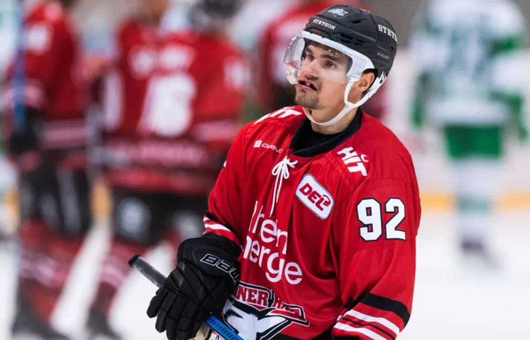 Förre SHL-backen lämnar sin klubb
