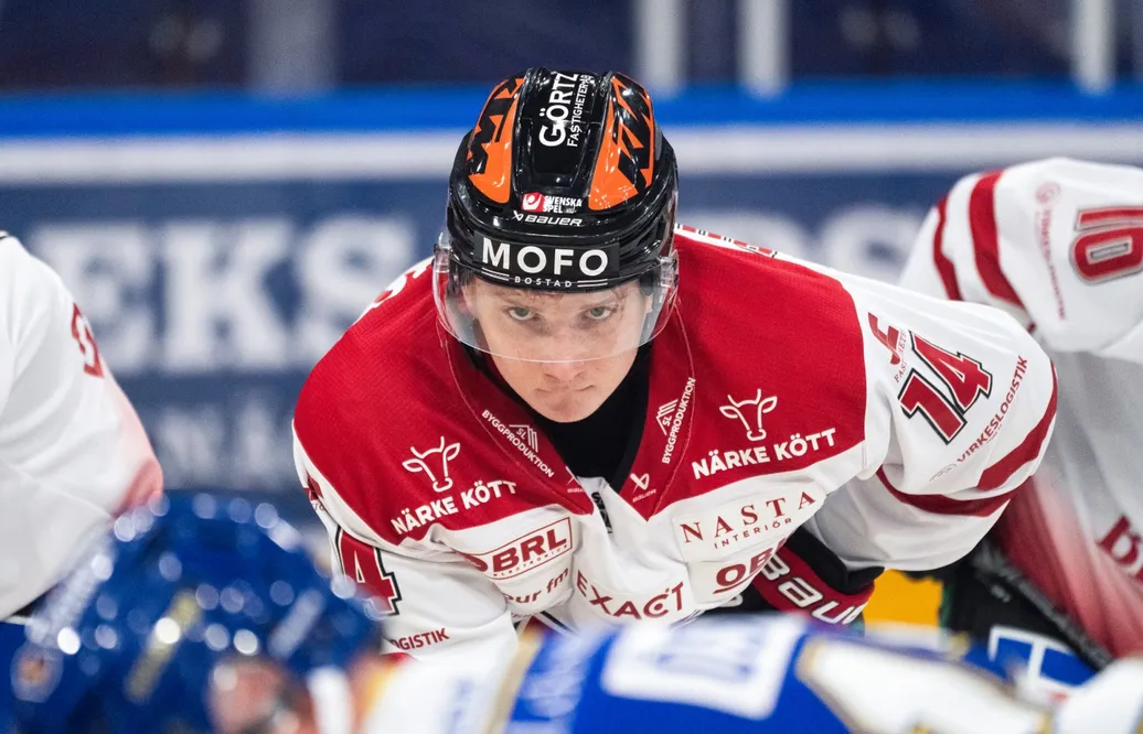 Liam Danielsson ser ut att bli kvar i Örebro.