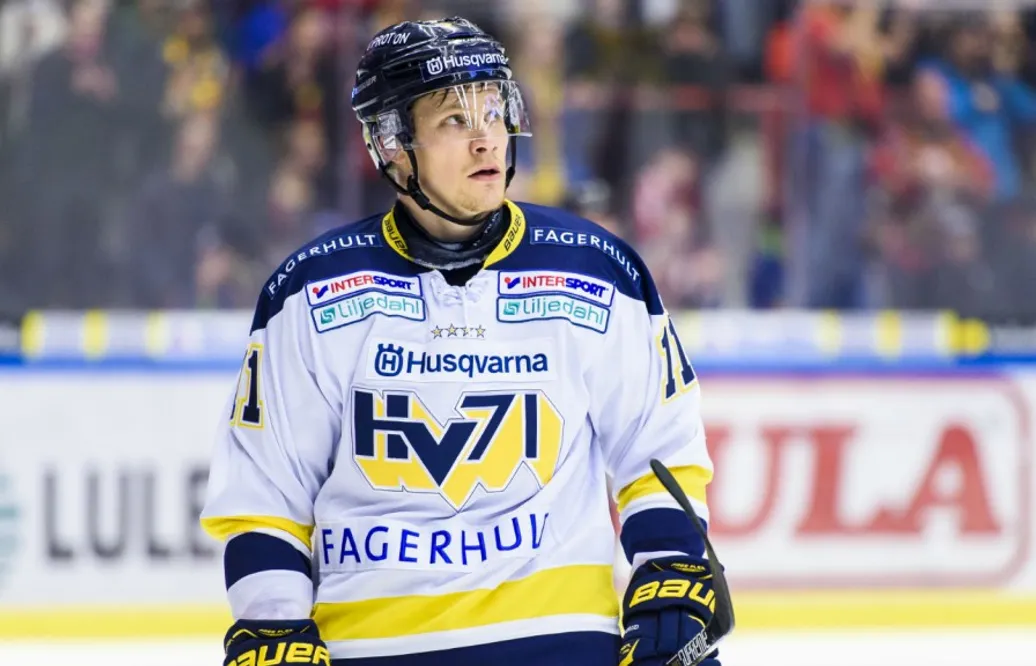 Guldhjälten återvänder till HV71: ”Fantastiskt att komma hem”