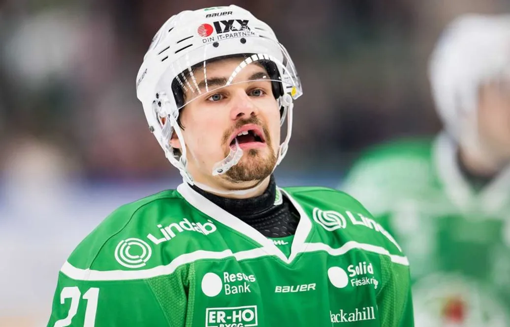 Skrev på för en återkomst till klubben han tog till SHL – har fortfarande inte dykt upp