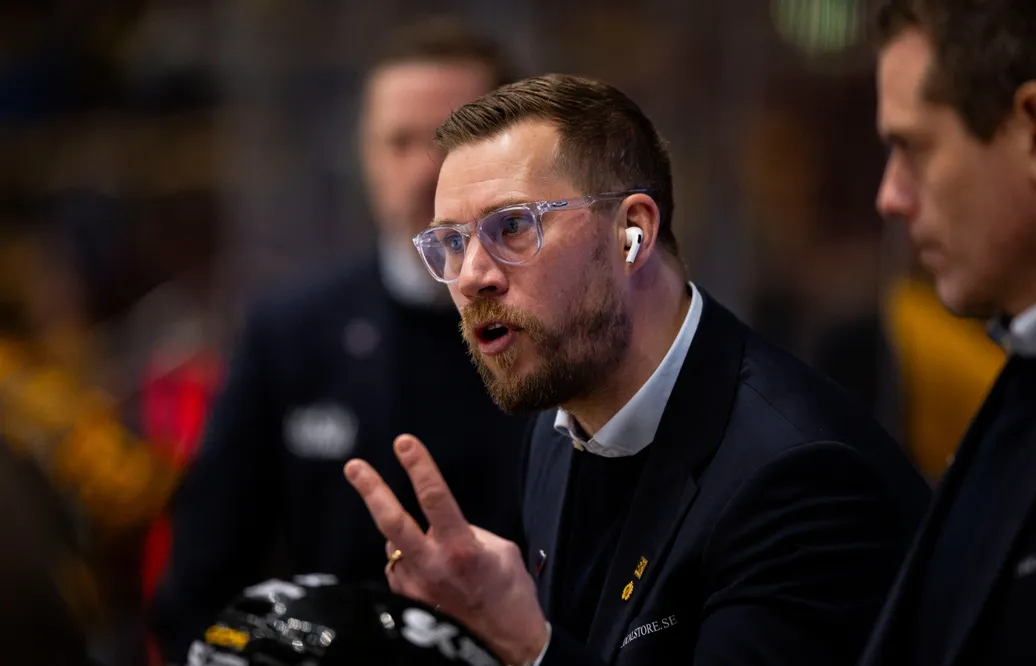 Falk slår tillbaka: "Han provocerar fram det här"