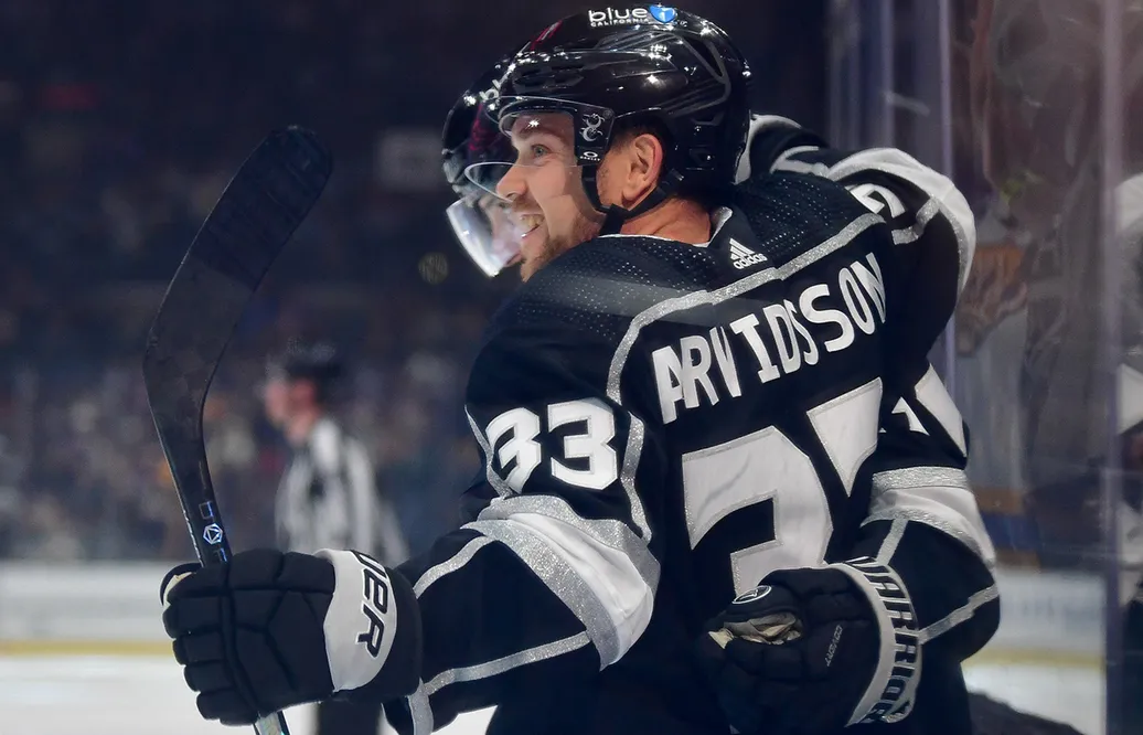 Viktor Arvidsson lämnar LA Kings - för Edmonton Oilers