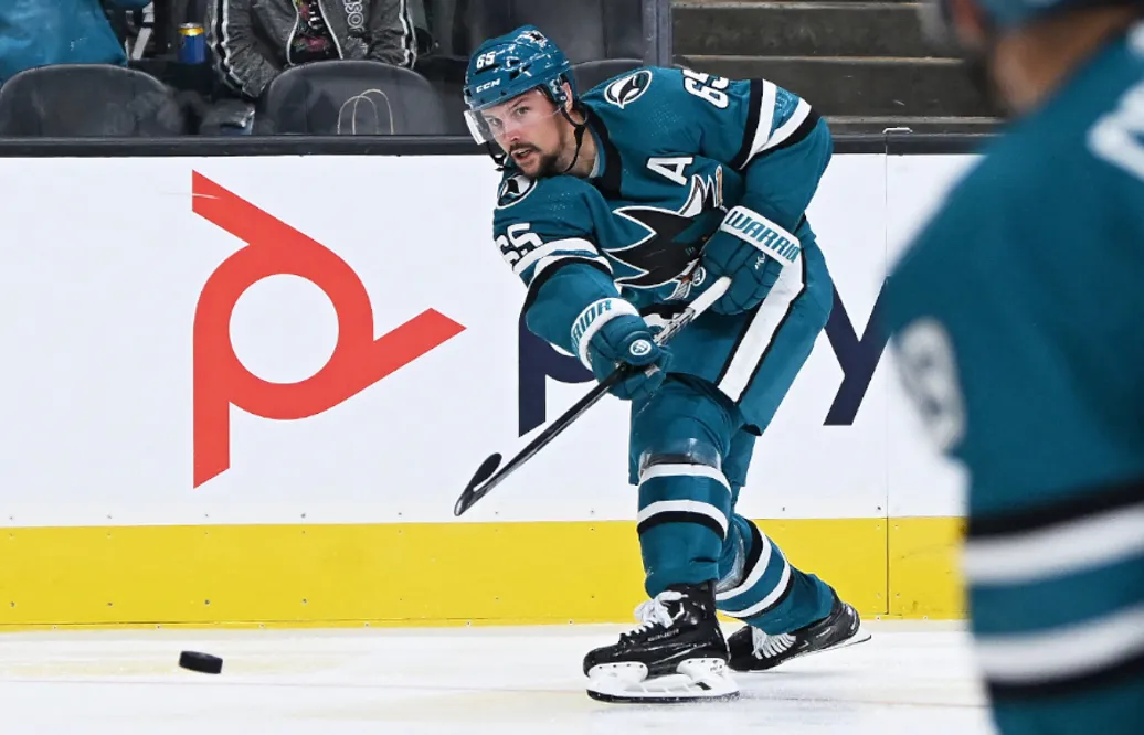 Sharks bekräftar: Kan trejda Erik Karlsson