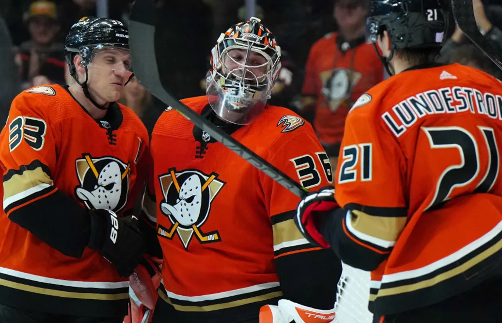 Uppgifter: John Gibson försöker tvinga fram en flytt