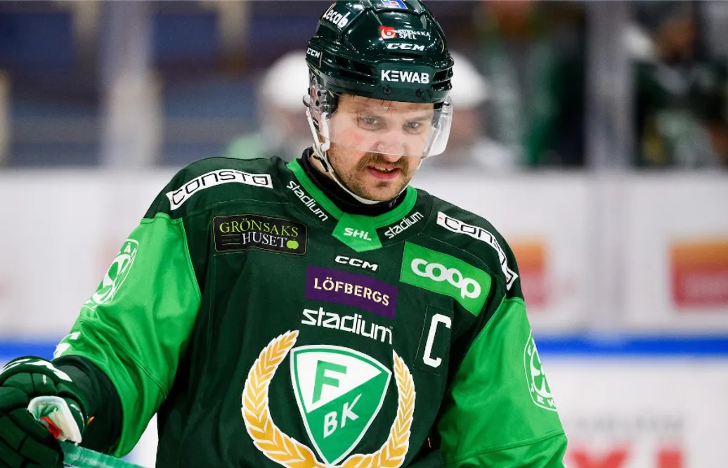 FBK-kaptenen om pressen: "Vad Lars-Åke, 47, tycker är inte så noga"