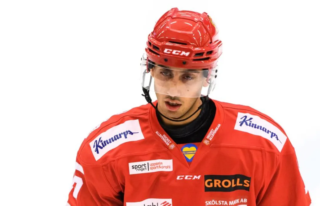 Almtuna ryckte i sista perioden och vann mot Västervik