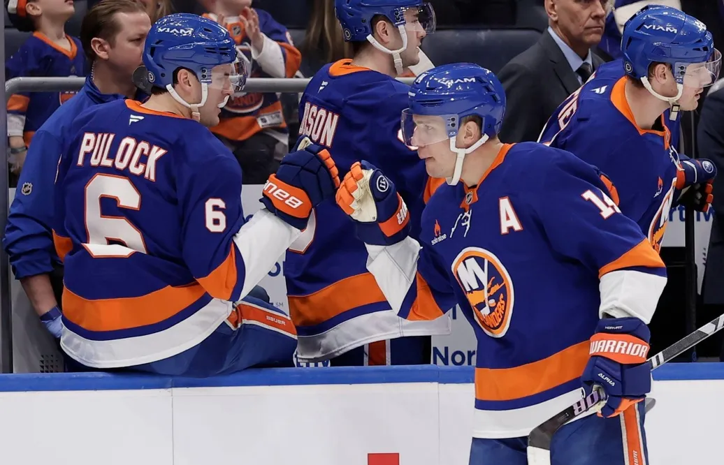 Bo Horvat tremålskytt i Islanders seger mot Edmonton