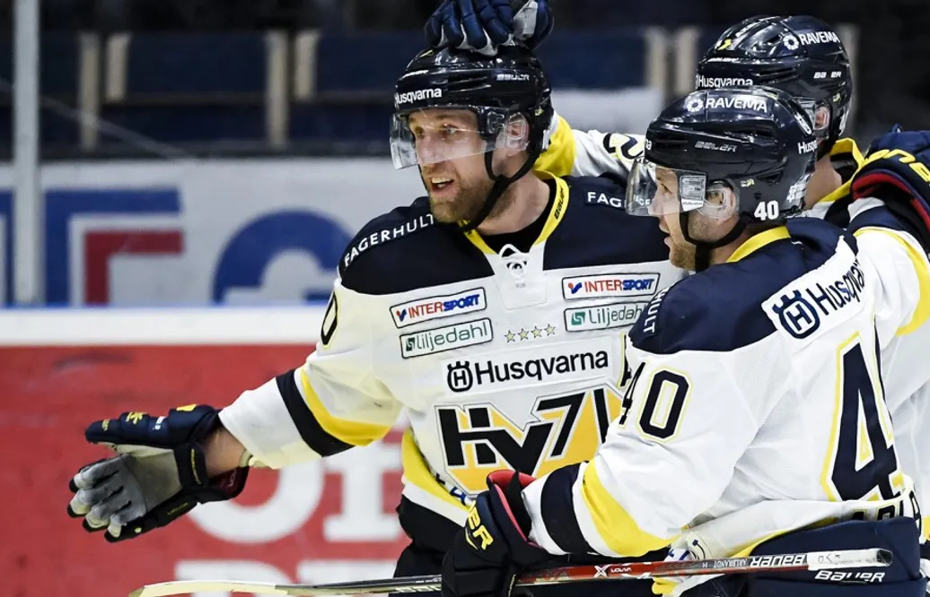 Thörnbergs måldubbel gav HV hårt grepp om Färjestad