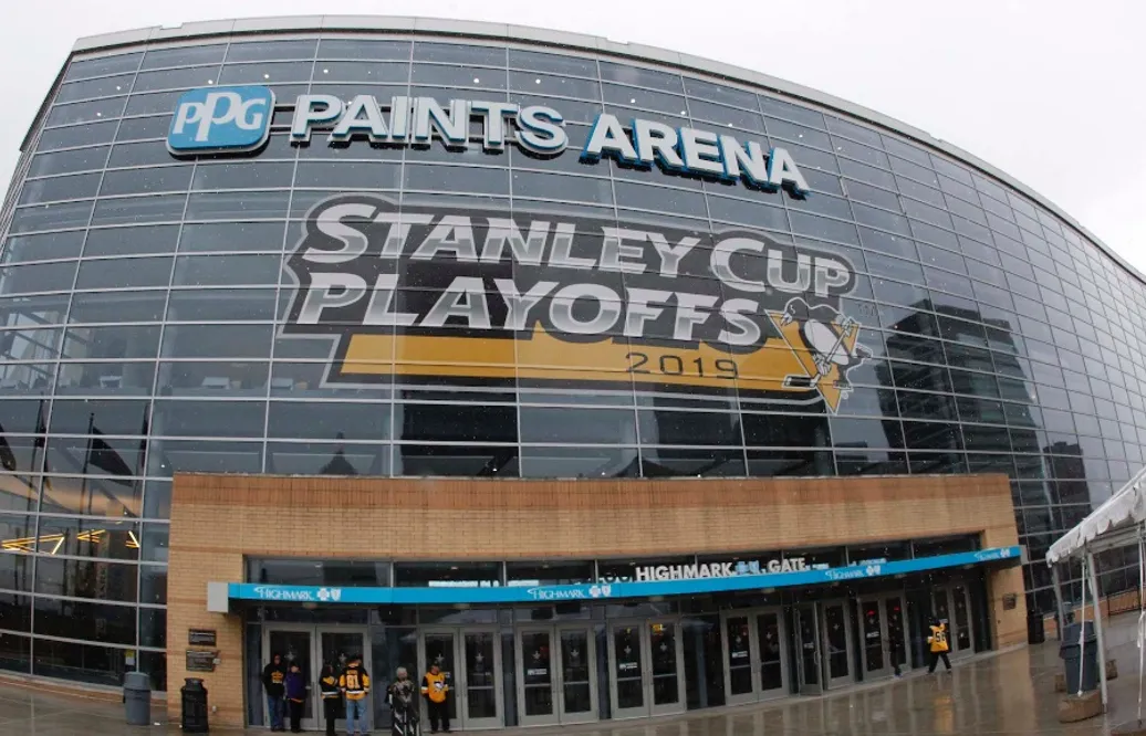 Tränaren stämde Pittsburgh Penguins – nått en överenskommelse