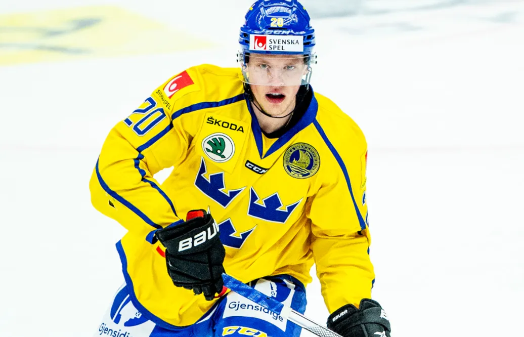 Lawrence Pilut skriver nytt ettårskontrakt med Traktor