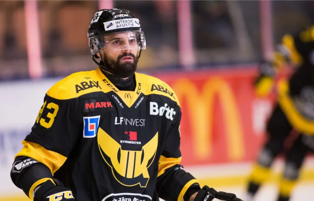 Uppgifter: Veteranen lämnar nykomlingen – klar för konkurrent