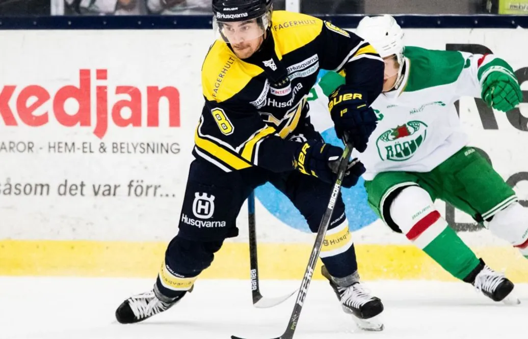 Stjärnvärvningen kan missa SHL-premiären
