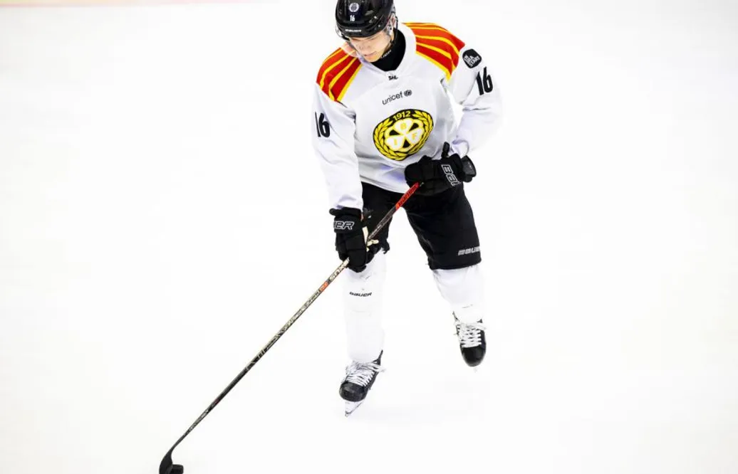 Viktor Persson till Kamloops Blazers i WHL