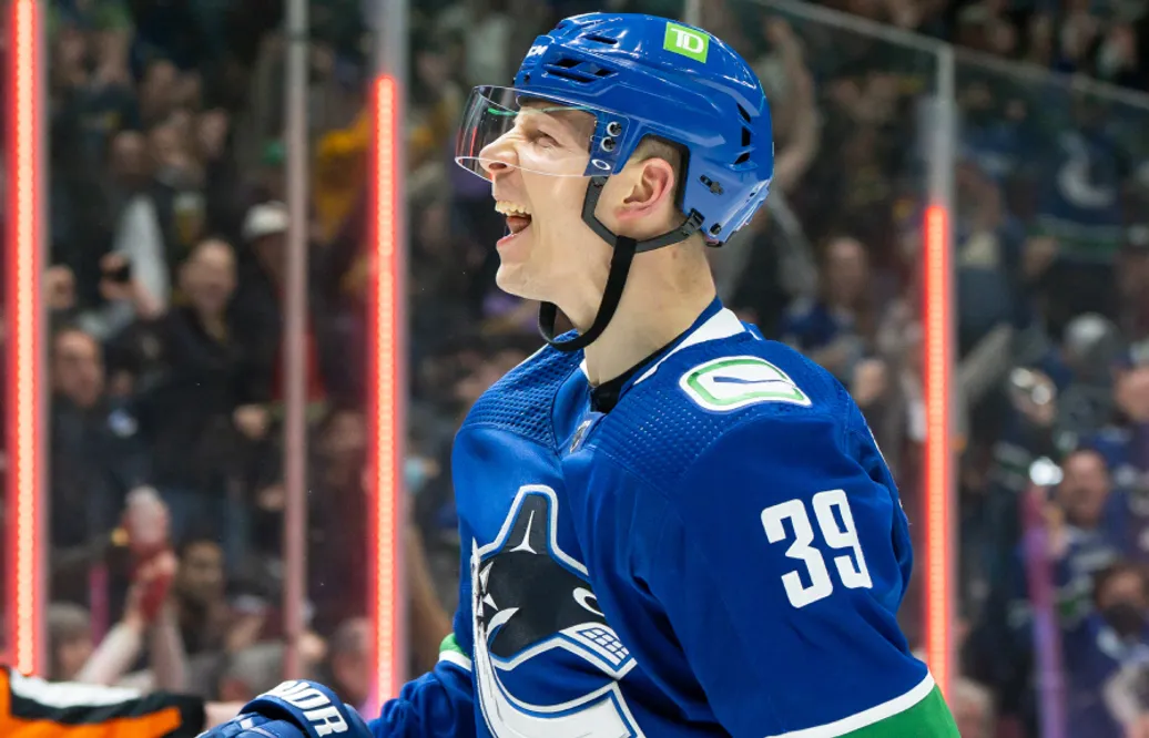 Alex Chiasson skriver provspelskontrakt med Grand Rapids Griffins