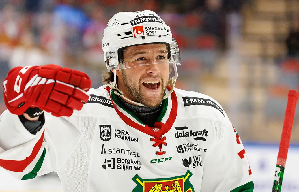 Alexander Molldén skriver på för Nybro