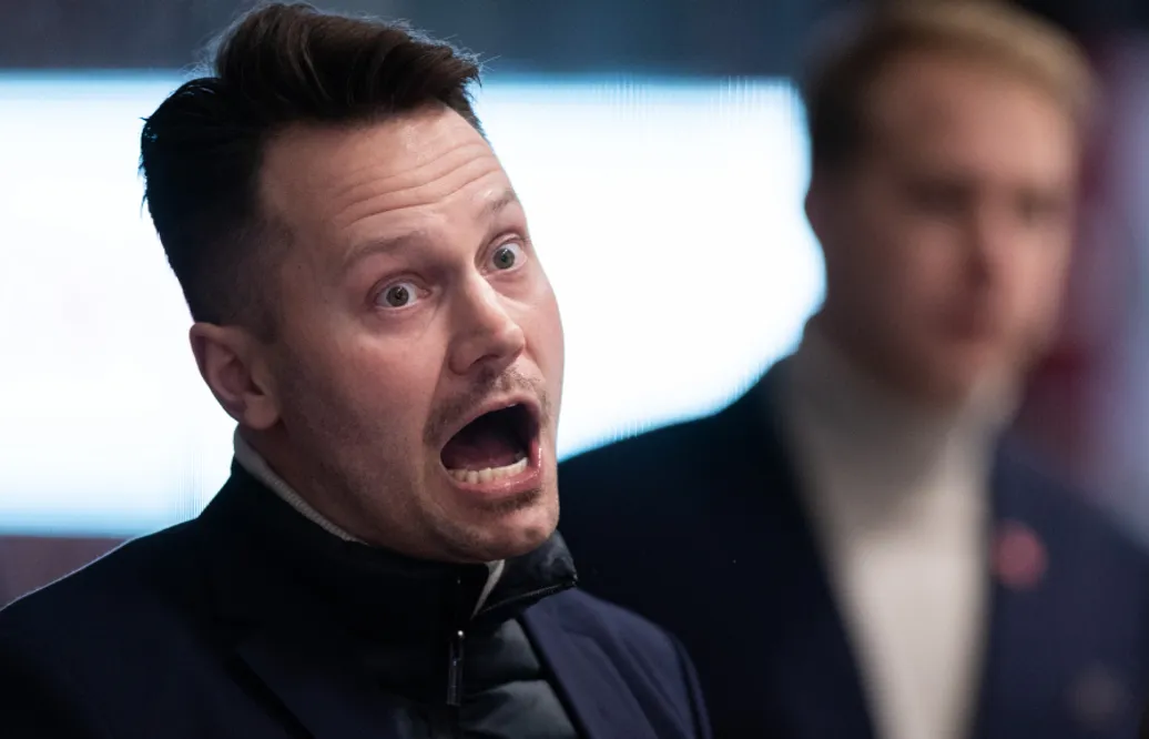 Martin Gudmundssons ilska efter förlusten: ”Vi spelar sex mot fem”