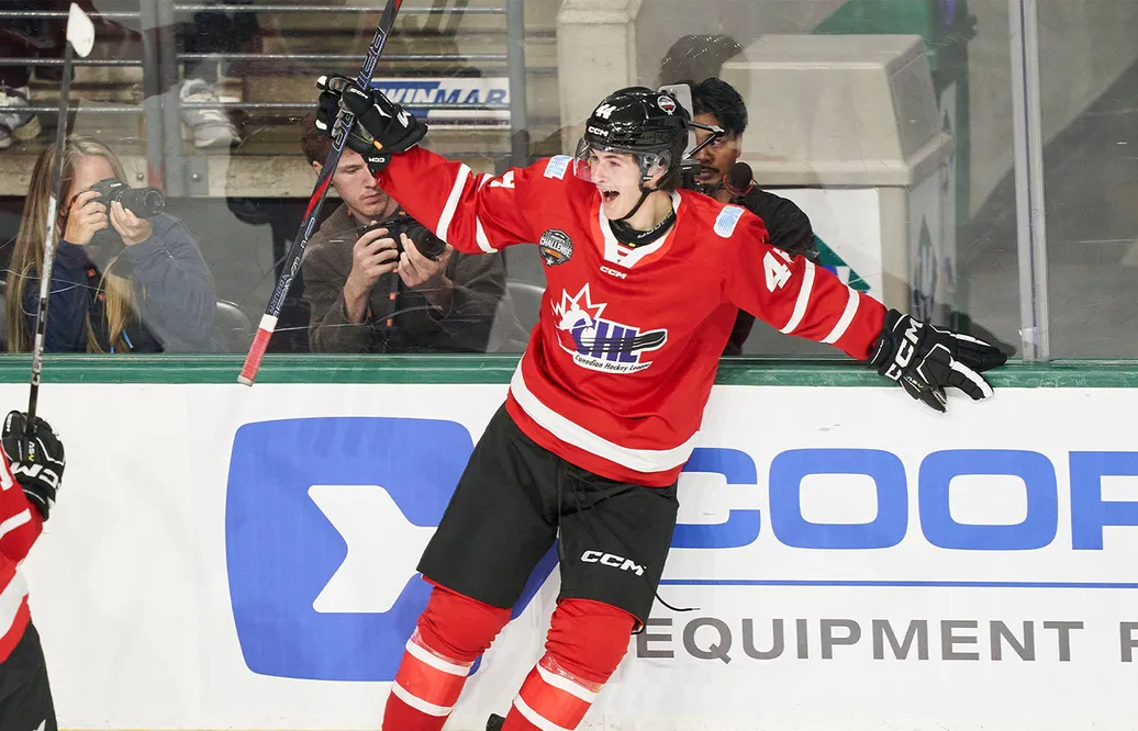 Supertalangen draftades tidigt – får nu NHL-avtal