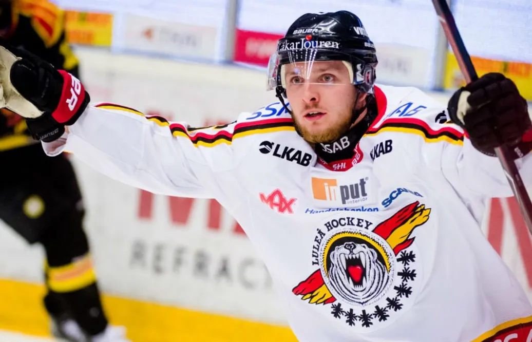 SHL-klubben förlänger med målskytten: ”Kommer fortsätta att utvecklas ytterligare”