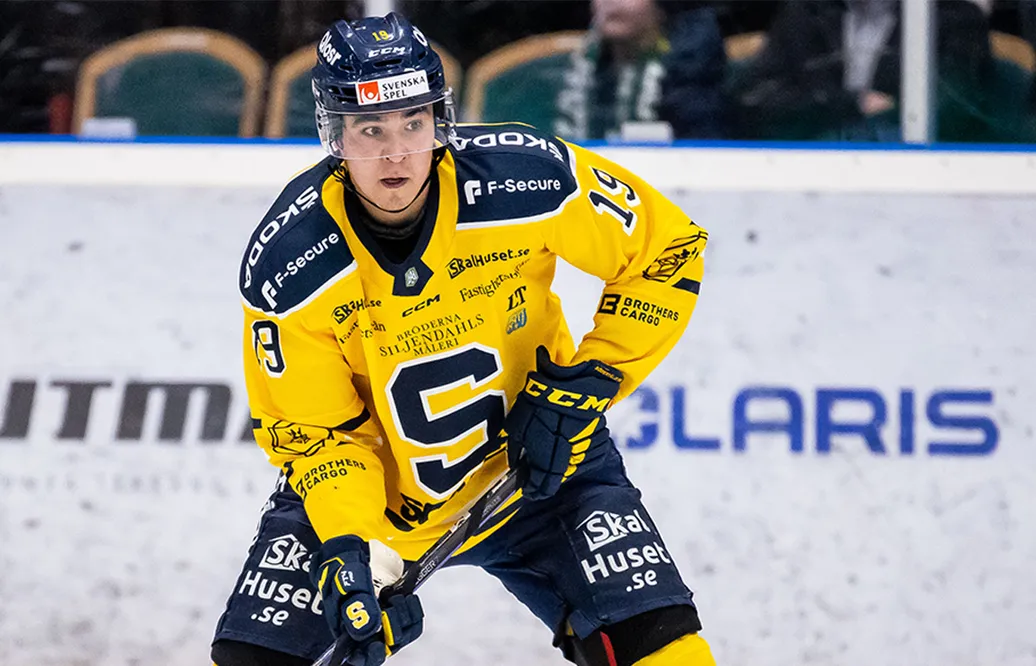 Lucas Carlsson bryter kontraktet - efter en vecka