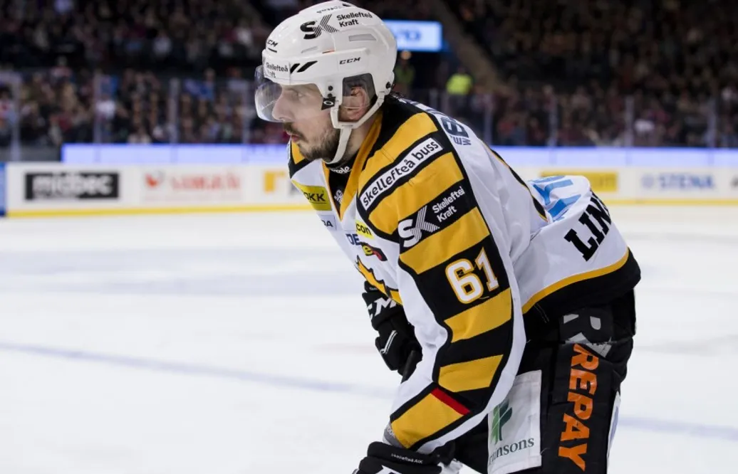 Återvände under säsongen – nu förlänger veteranbacken