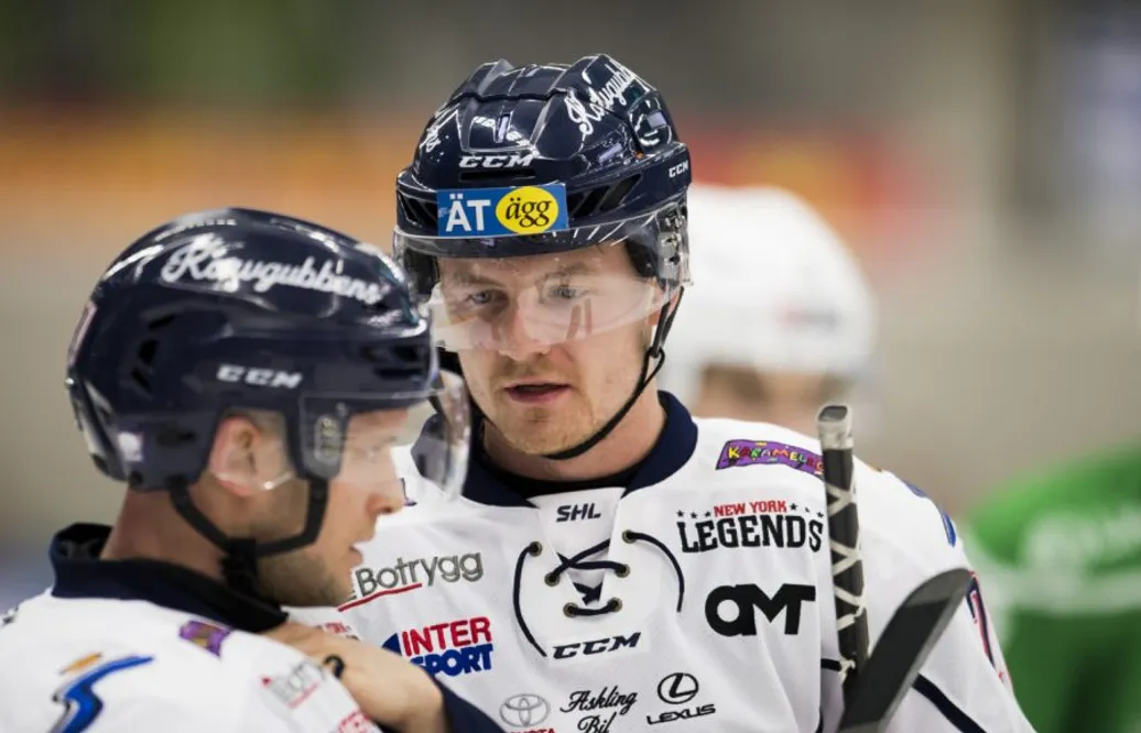 Linköpingsstjärnan anmäls efter slashing