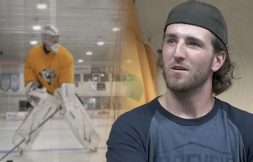 Känd från YouTube – nu ska han göra hockeykarriär i Sverige