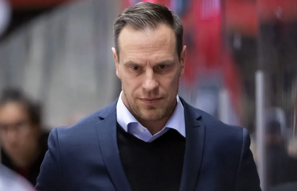 Tränaren lämnar Modo Hockey – efter fiaskostarten