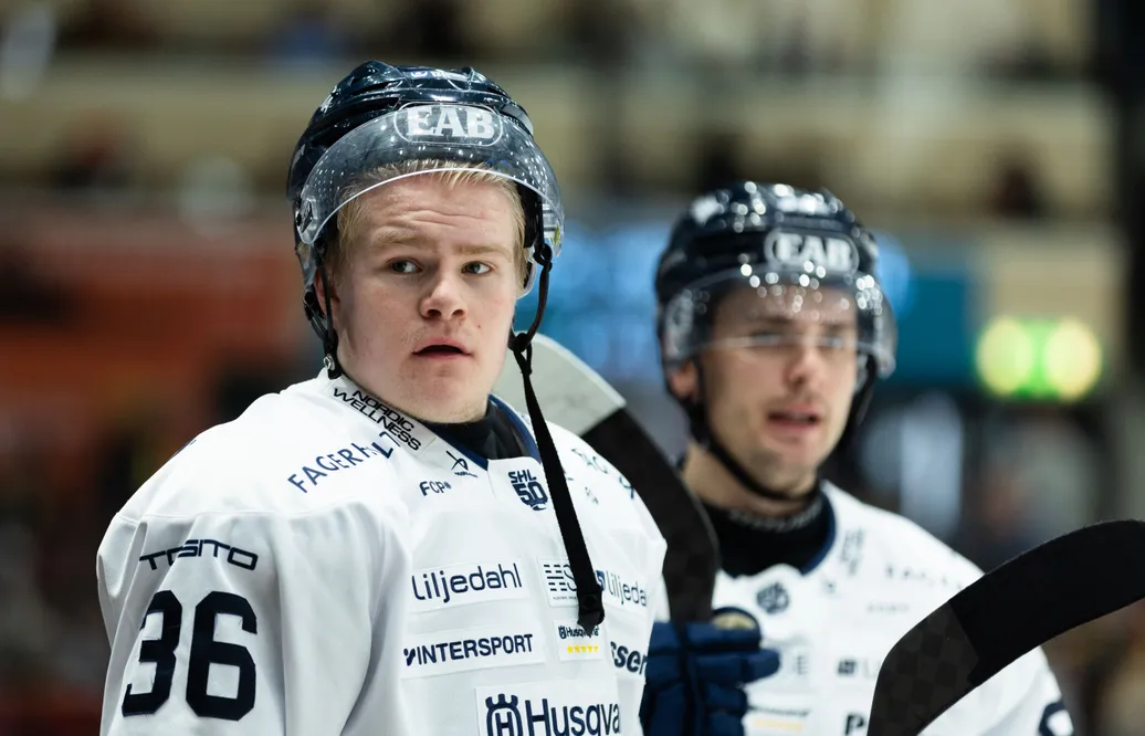 Martin Johnsen kommer att missa SHL-premiären.
