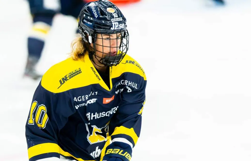 Ronja Mogren lämnar Schweiz för Minnesota Whitecaps