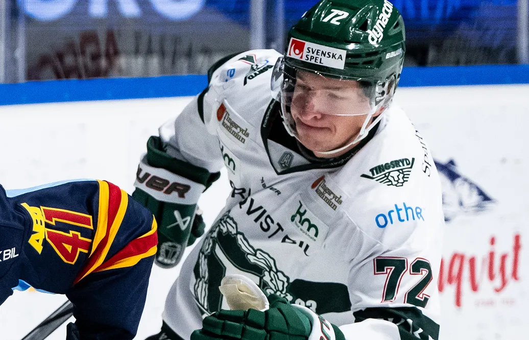 Almtuna plockar in en poängstark Adam Bäckstrand
