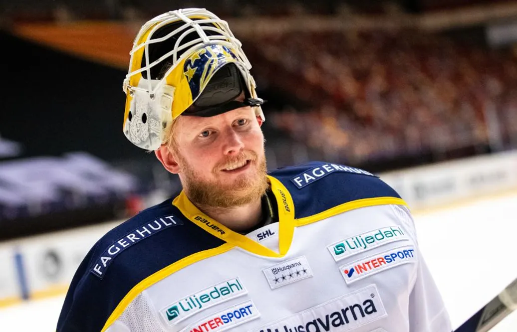 Stannar – trots nedflyttningen: ”Hjärtat fick bestämma”