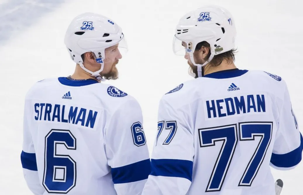 Backkollegan om Hedmans chanser till Norris Trophy: ”Han har allt i verktygslådan”