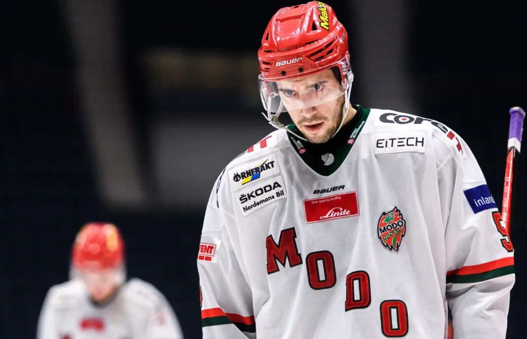 Efter skadeproblem – förre MoDo-stjärnan lämnar Riga