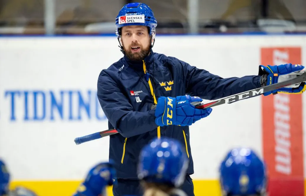 Här är Damkronornas trupp till månadens läger