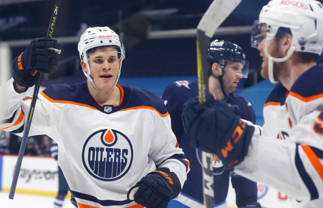 Efter tuffa tiden - Jesse Puljujärvi klar för Carolina