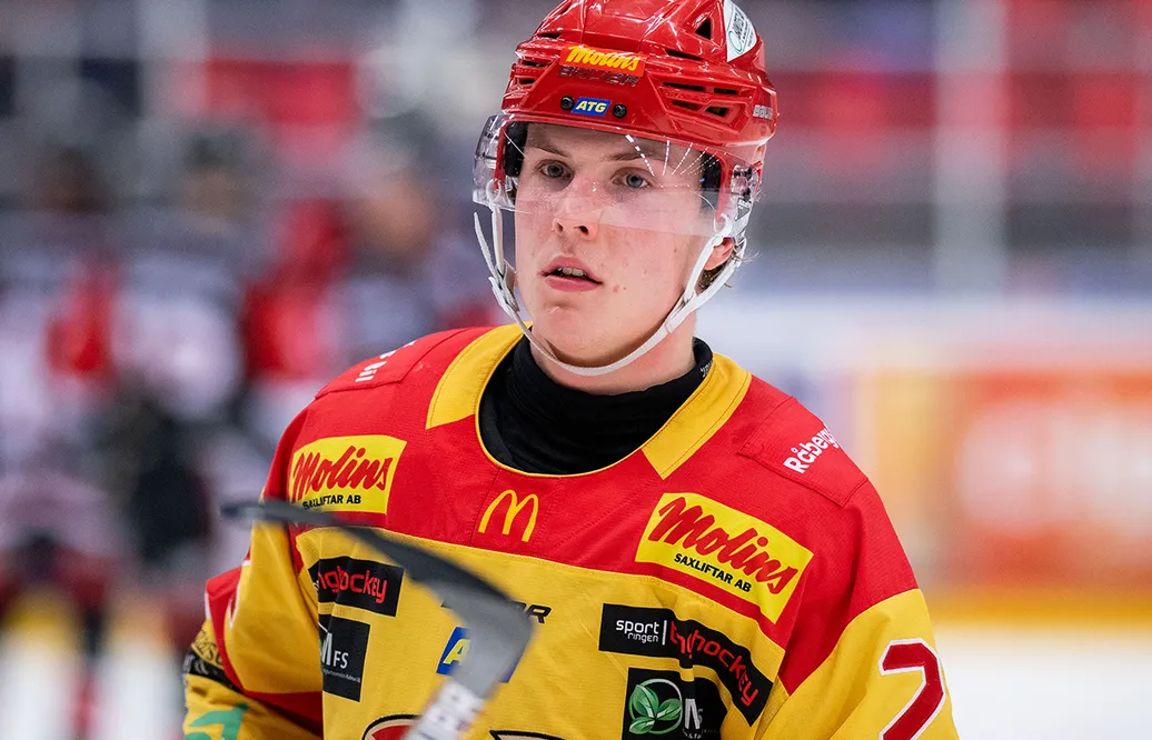 Efter kampen - Carl Sjöberg följer med Vimmerby upp