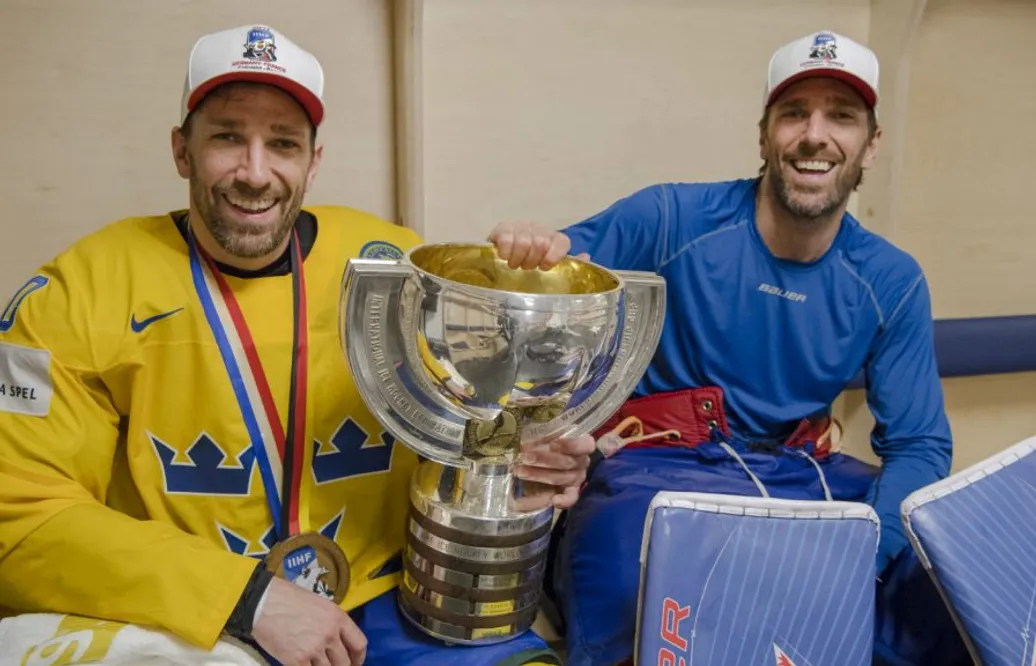 Hockeyn och fotbollen tävlar om prestigefyllt pris: ”Två av de absolut största”