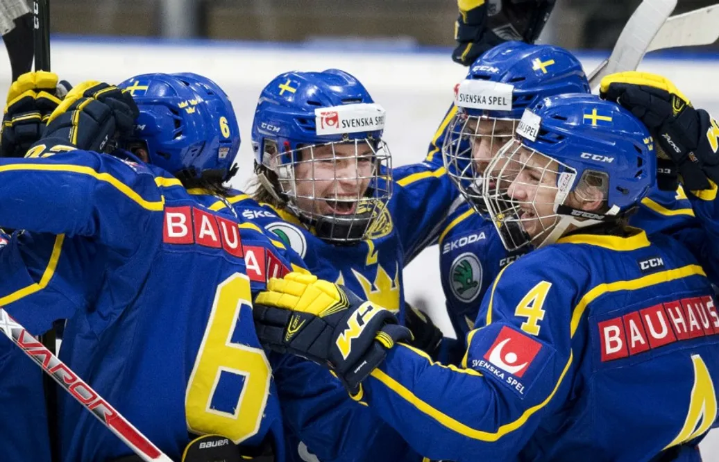 Småkronorna klara för semifinal i VM – hade offensiv lekstuga mot Kanada!