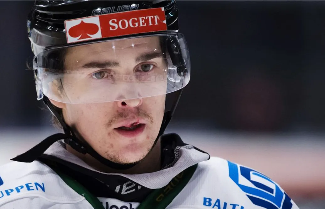Efter otäcka smällen – förre SHL-backen på benen: ”Ingen skada som är livshotande”