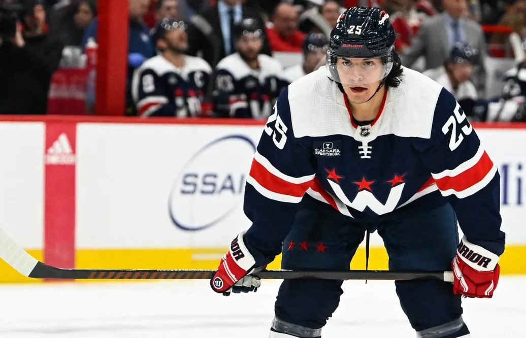 Ethan Bear skriver in sig i NHL:s assistansprogram