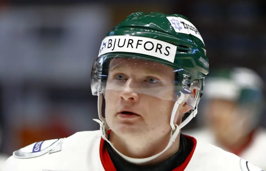 Svensken fortsätter knacka på dörren till NHL efter trejden