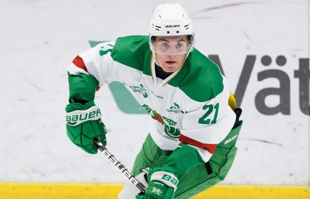 Trots förlusten – en SHL-debut att minnas för talangen: ”Familjen och vänner på läktaren”