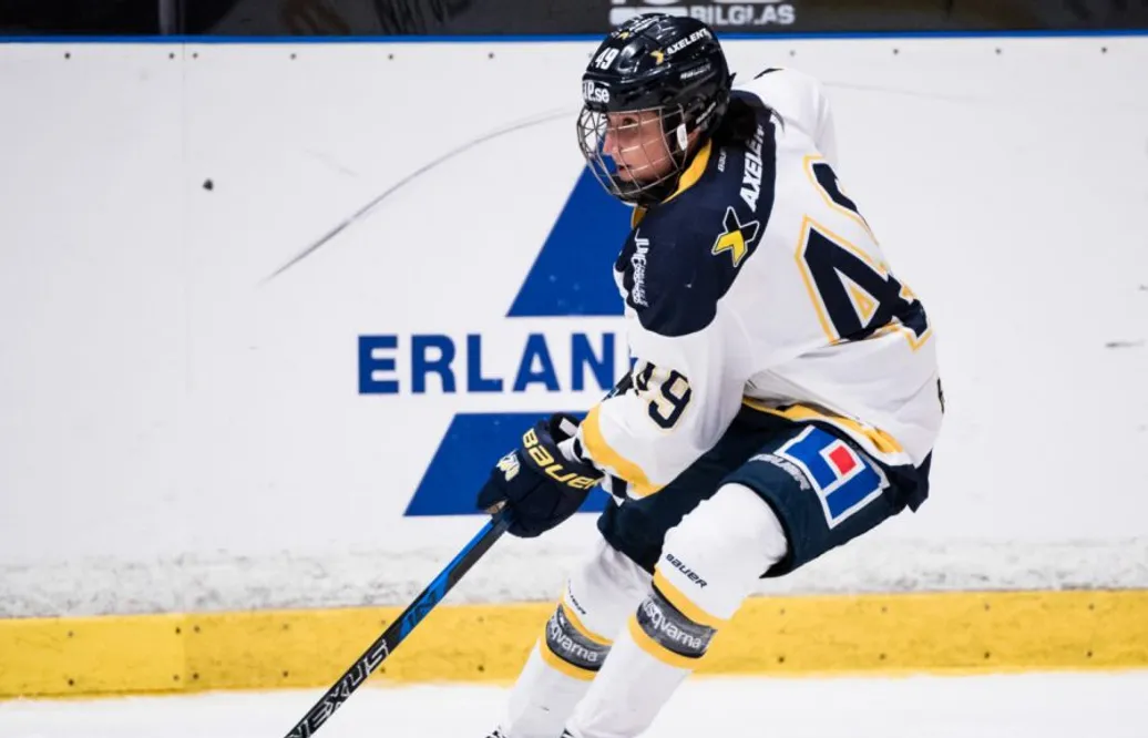 Landslagsstjärnan stängs av i sju matcher