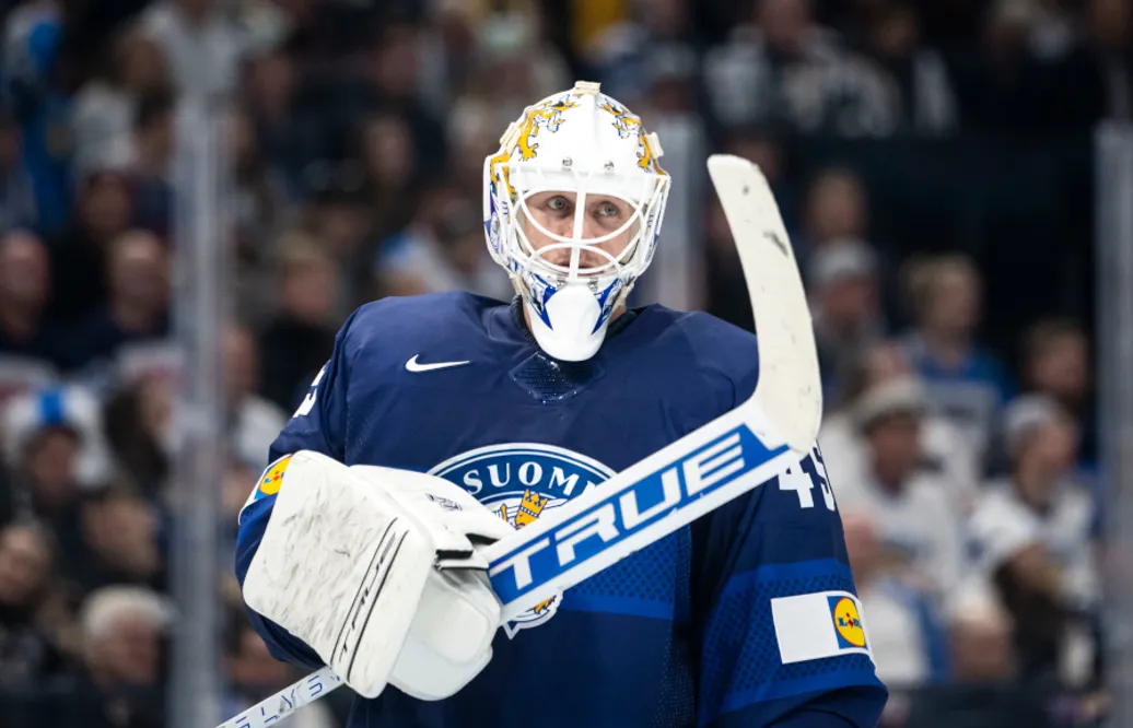 Juho Olkinuora skriver NHL-kontrakt med Detroit Red Wings