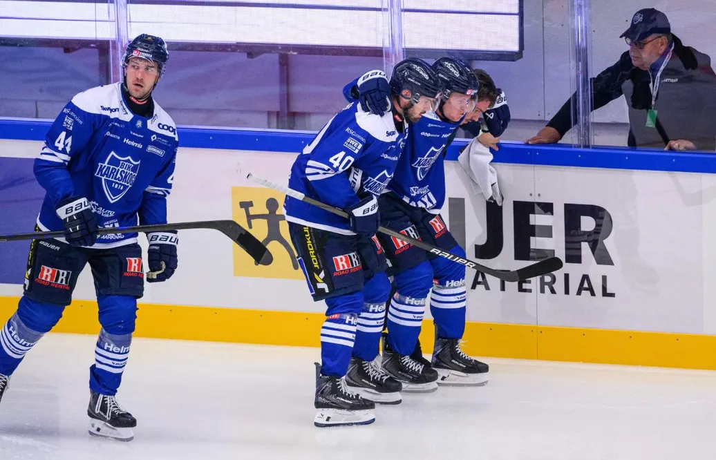 Sänktes på isen – tvingades utgå efter bara 59 sekunder