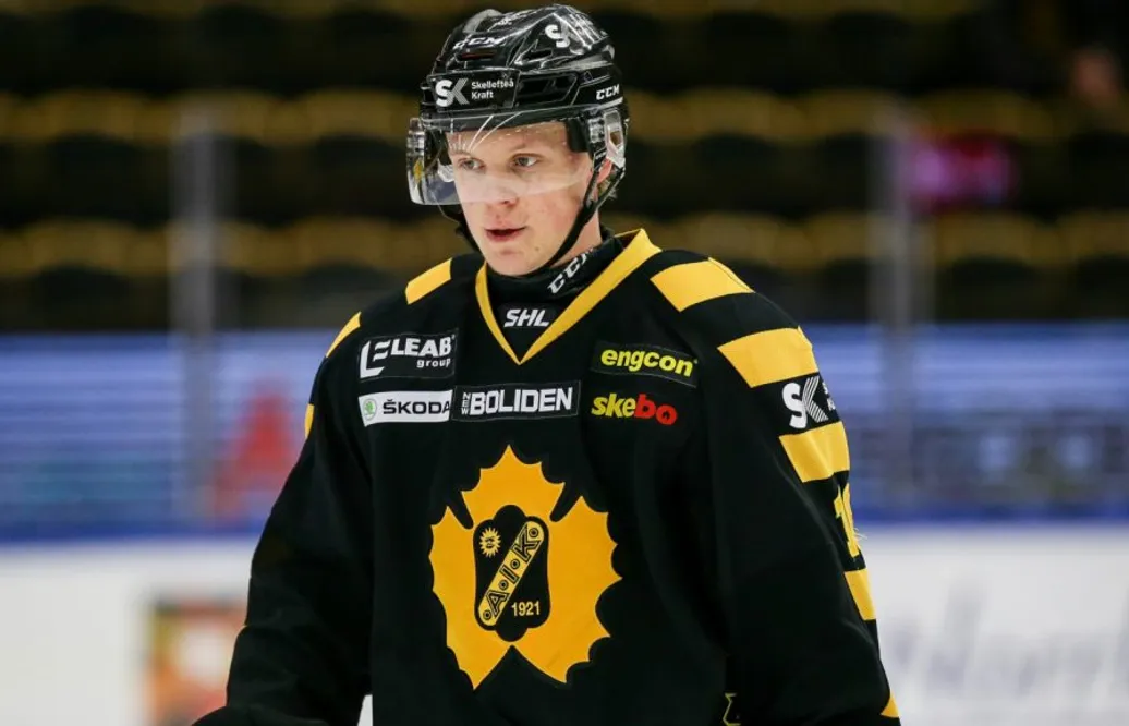 Jensen in – då lånar Skellefteå ut JVM-spelaren till HockeyAllsvenskan