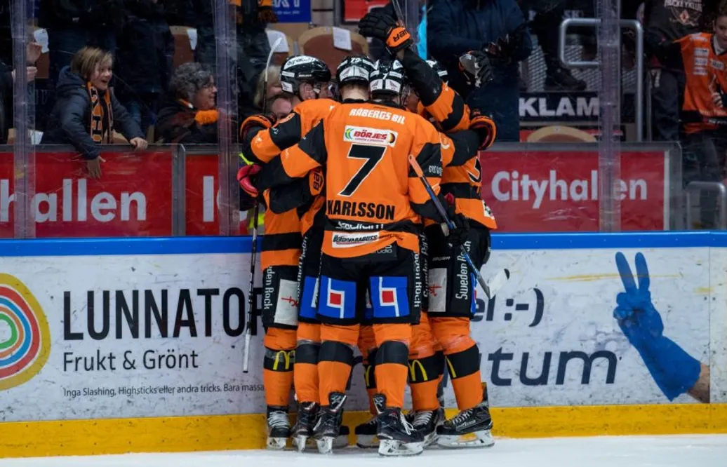 Första omgångarna i HockeyAllsvenskan spikade