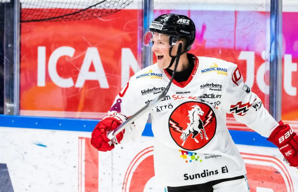 Missade hela säsongen - nu skriver klubbikonen treårskontrakt